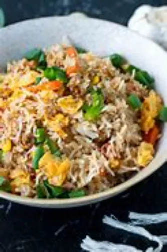 Chilli Garlic Fried Rice (Medium)